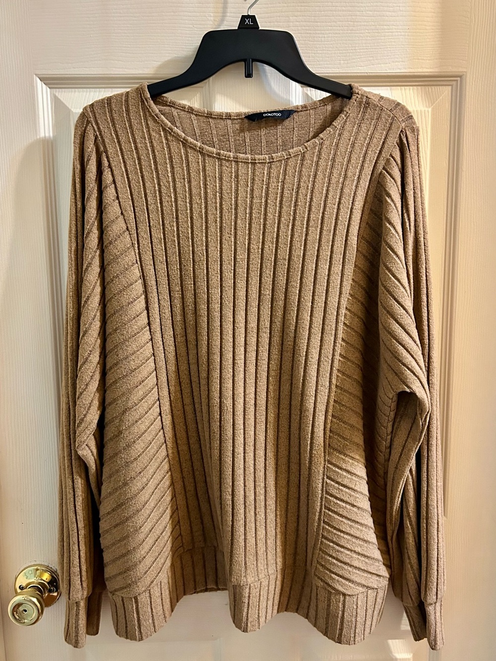 Cozy Ribbed Knit Pullover in Camel